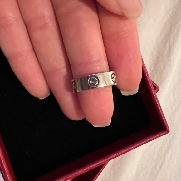 Cartier Love Ring 18K White Gold - Picture 9 of 12